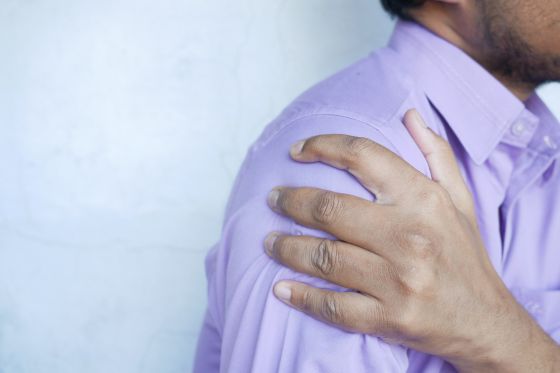 chronic shoulder pain causes